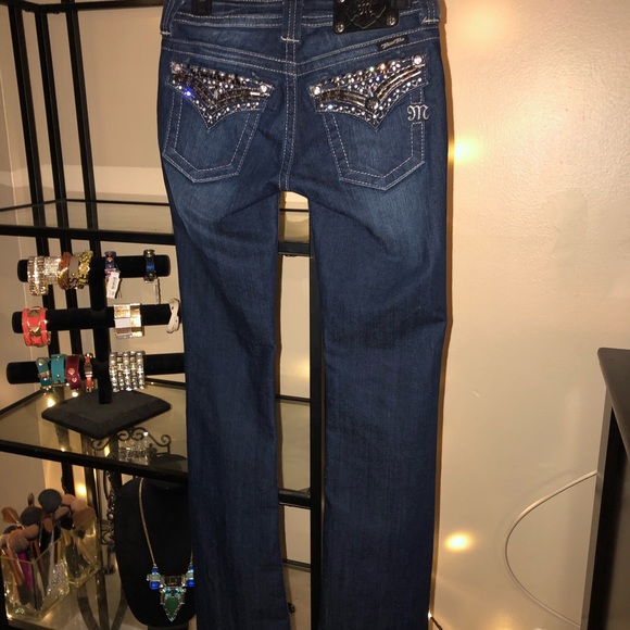 NWOT Miss Me Flare Jeans - Picture 3 of 6